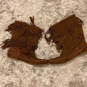 Leather high moccasins